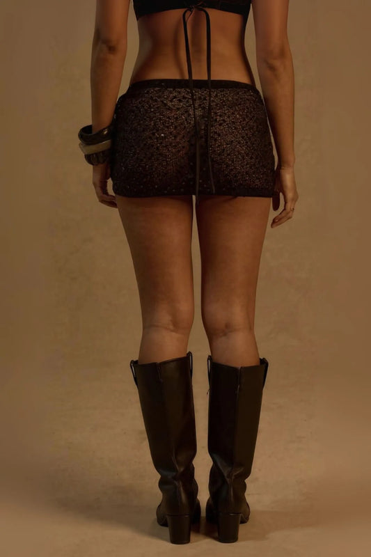 Mini saia preta transparente reta, cintura baixa, sem forro, estilo festa