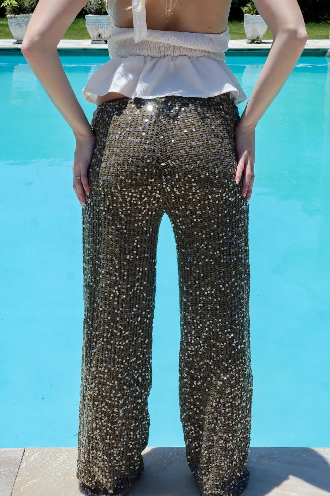 Calça Maceió The Notte Verde de Paetê com Transparência e Laço Verão 2026