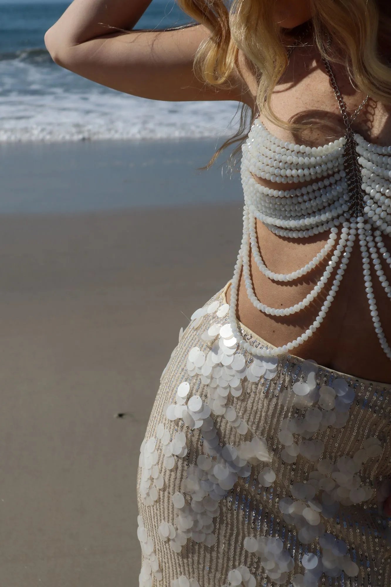 Saia Sereia The Notte Longa de Paetês Bege Verão 2026