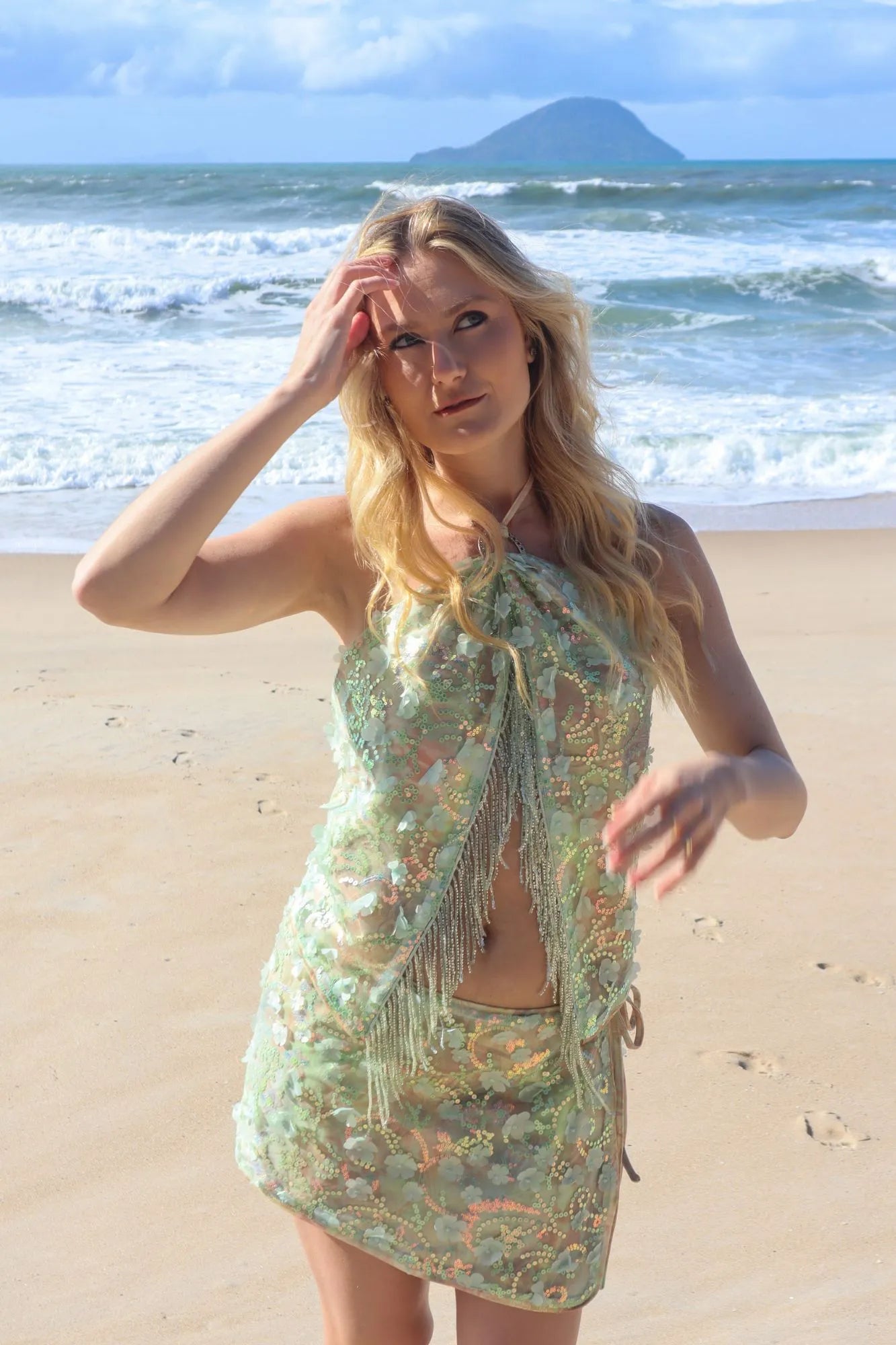 Top Amoré The Notte Verde com Paetês Miçangas Frente Única Verão 2026