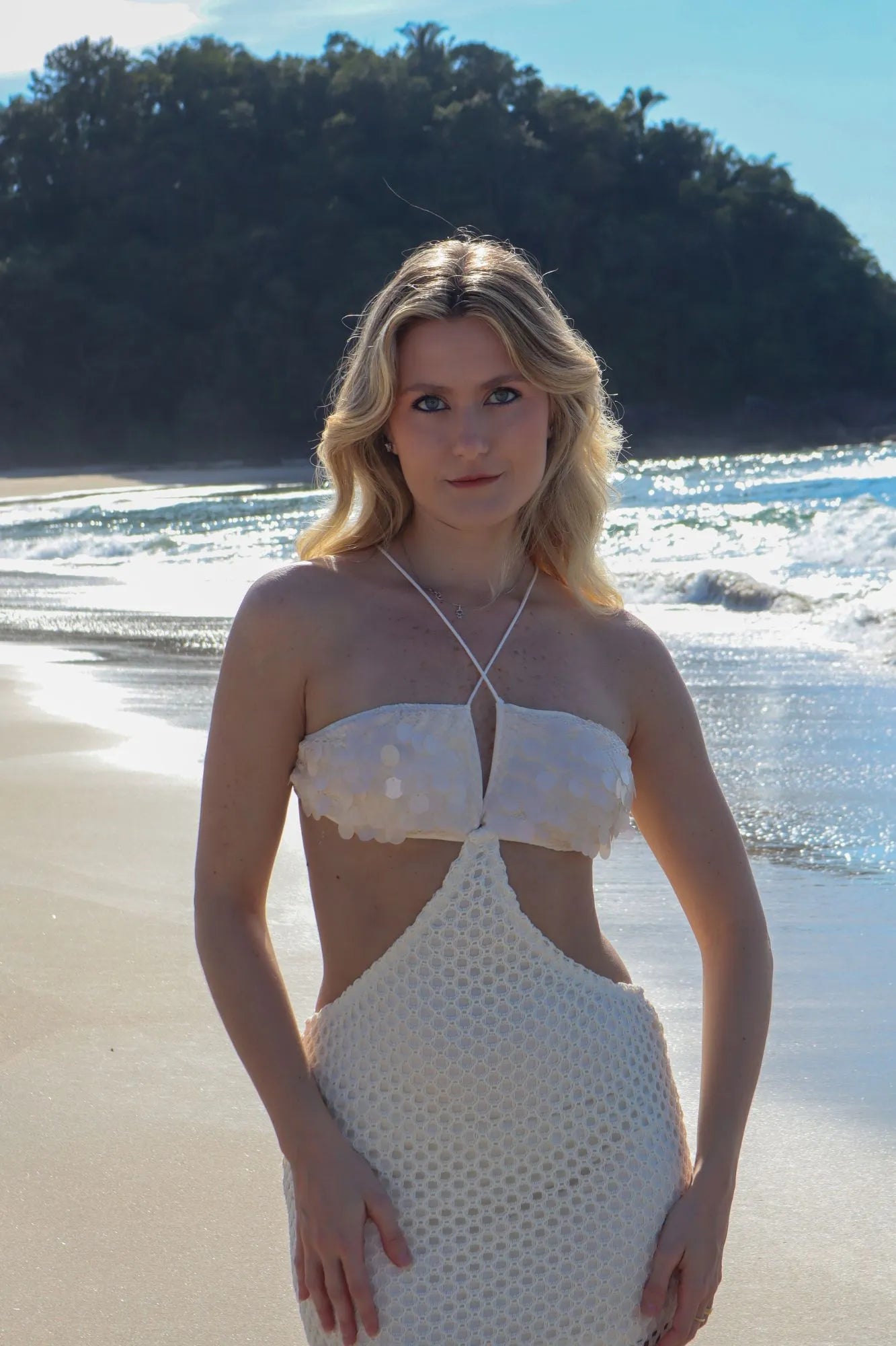 Vestido Sundance Branco The Notte Longo Tricot com Paetês Verão 2026